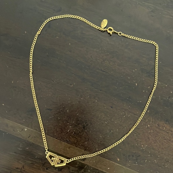 Givenchy Italy Gold Tone Metal Chain Logo Necklace - Picture 2 of 4